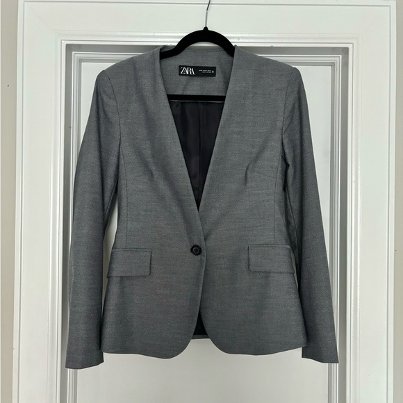 Zara Collarless Blazer - Picture 1 of 4
